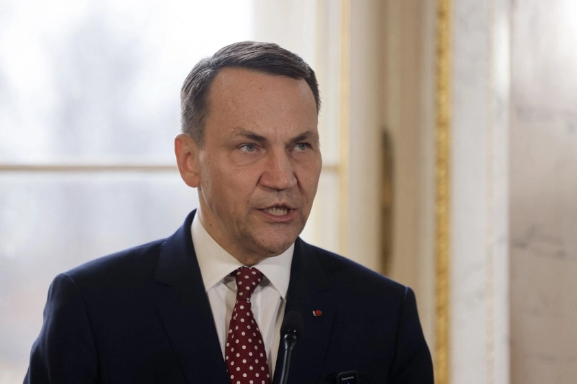 Польща пригрозила Росії закриттям всіх консульств в країні