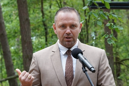 Polish Opposition Presidential Candidate Sees Ukraine Neither in NATO Nor in the EU