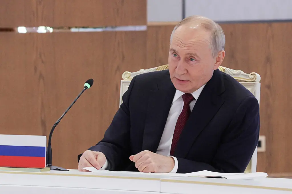 Putin Threatens to Target Kyiv’s ‘Decision-Making Centers’ with ‘Oreshnik’ Missile