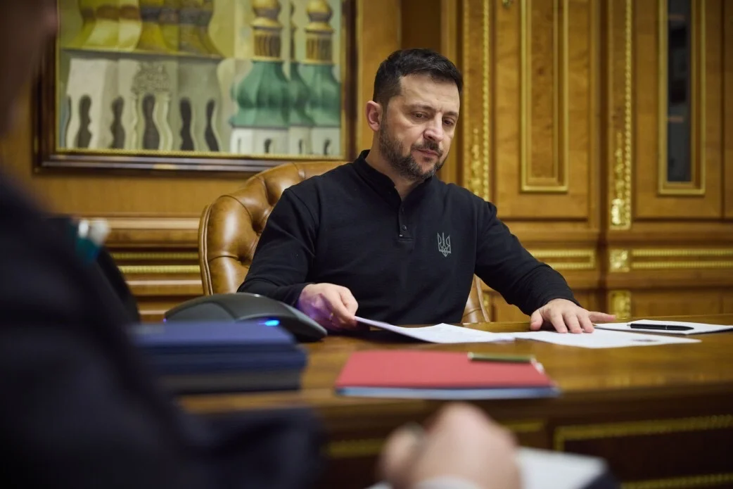 Zelensky in Phone Calls with Scholtz and Macron