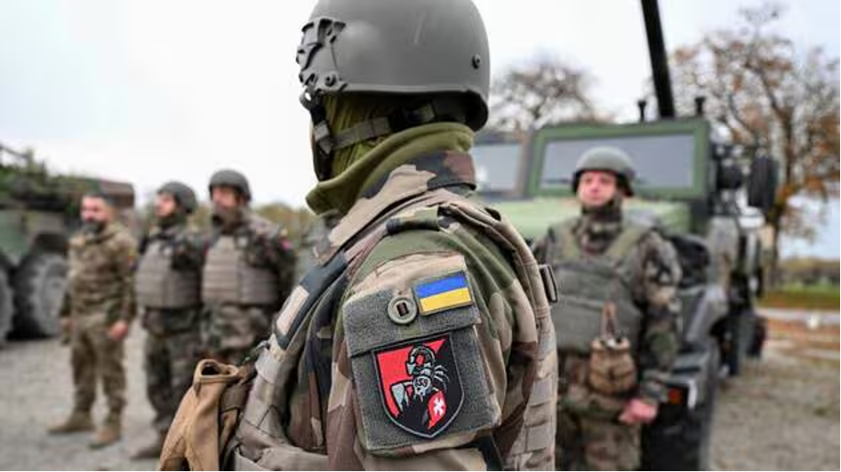 High-Profile French-Trained Ukrainian Brigade Loses Commander Days Before Going to Combat Line