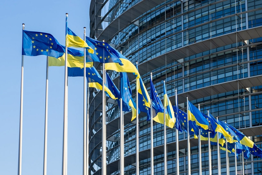 EU Leaders Call For Increasing Electricity Exports to Ukraine