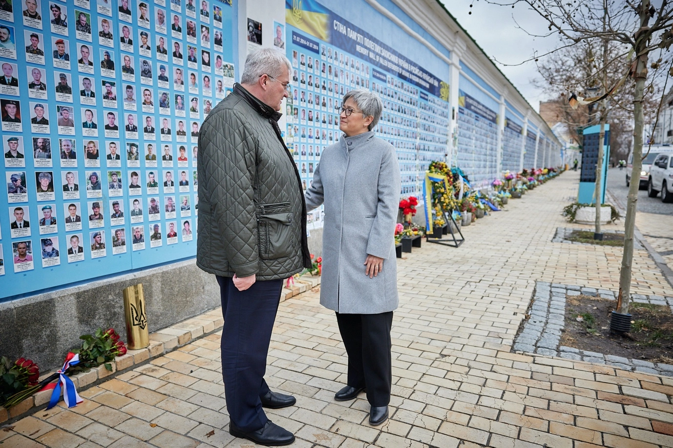 Australian Foreign Minister Visits Kyiv, Confirms Reopening of Embassy