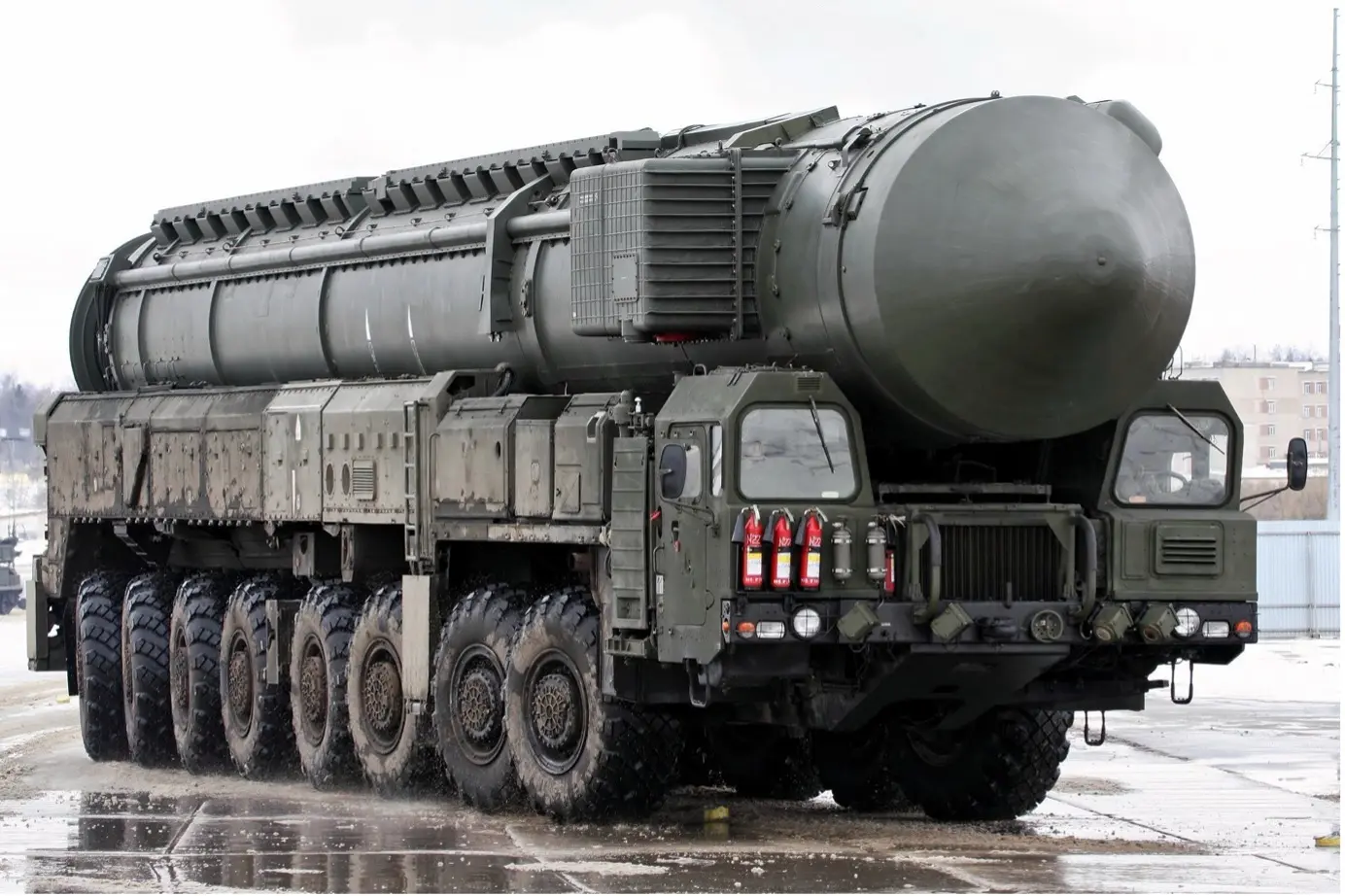 Smoke and Mirrors? Putin’s New Oreshnik Missile Could be 7 years Old