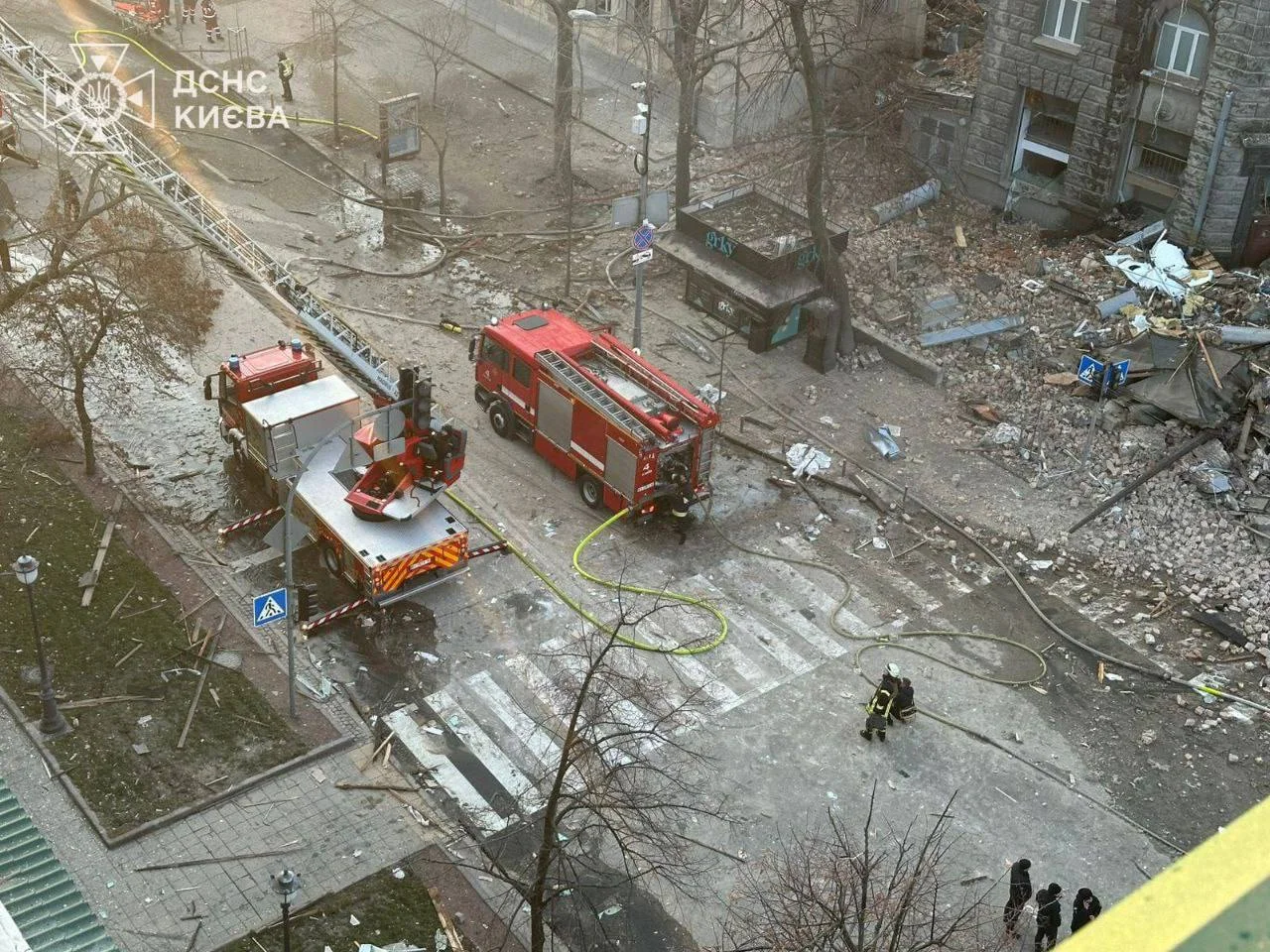 Russia’s 111-Drone New Year Attack Hits Ukraine, Causing Fires and Fatalities in Kyiv