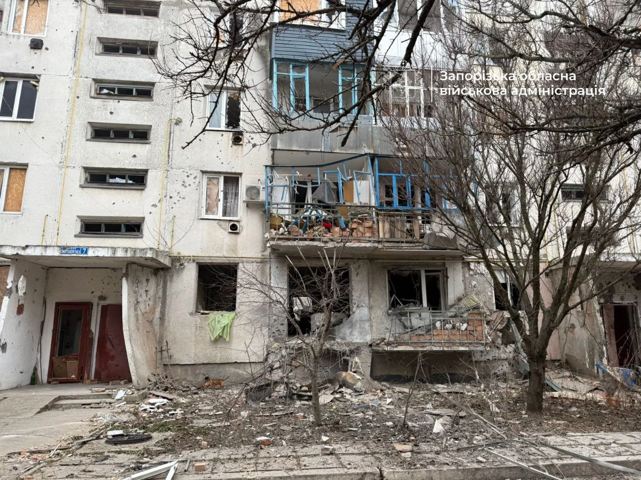 Russian Bomb Attack Kills One in Southern Ukraine