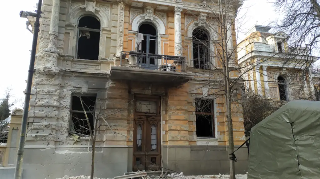 Ukraine Seeks to Preserve UNESCO Heritage in Face of Air Attacks