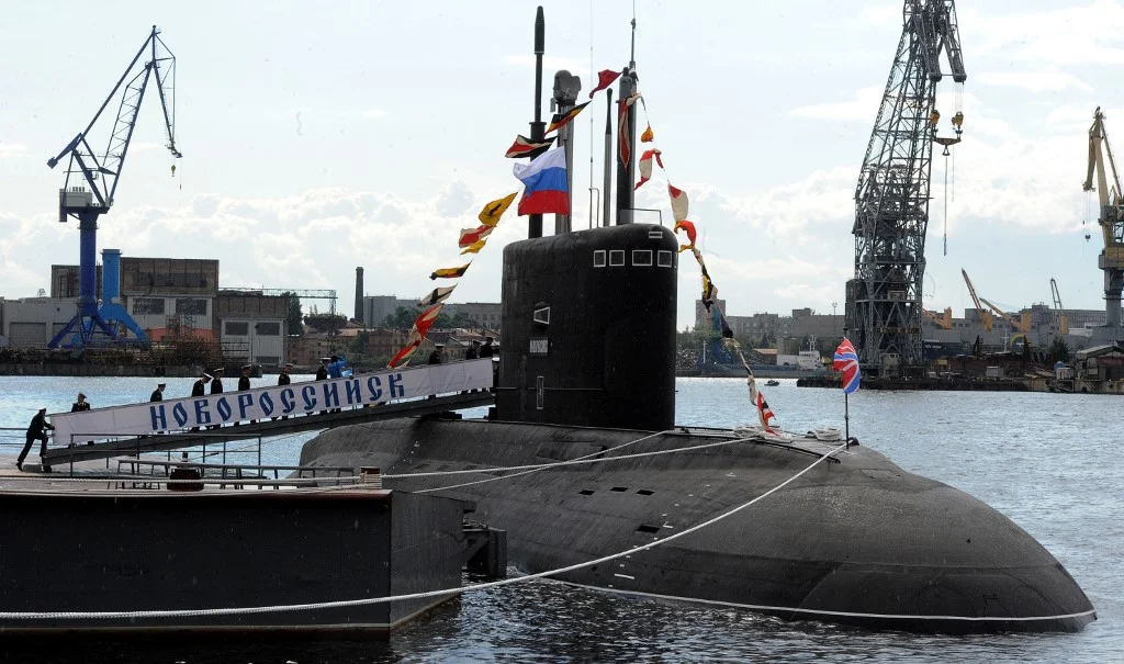 Last Russian Submarines Withdraw From Mediterranean Sea After Syria Setback