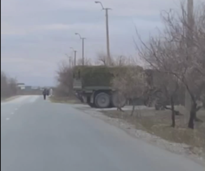 Ukrainian Partisans Uncover Russian Military HQ in Crimean Resort, Highlighting Civilian Danger