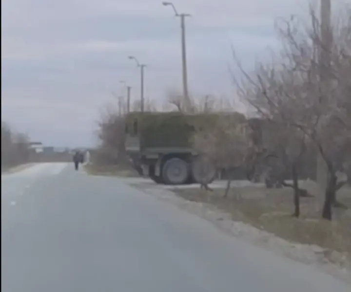 Ukrainian Partisans Uncover Russian Military HQ in Crimean Resort, Highlighting Civilian Danger