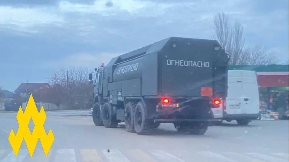 Russian Military Convoy Spotted in Crimea, Loaded With Air Defense Ammo