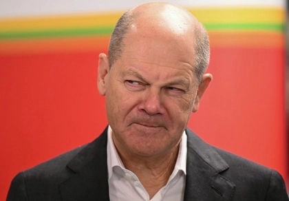 Scholz ‘Irritated’ by Ukraine Troop Deployment Questions