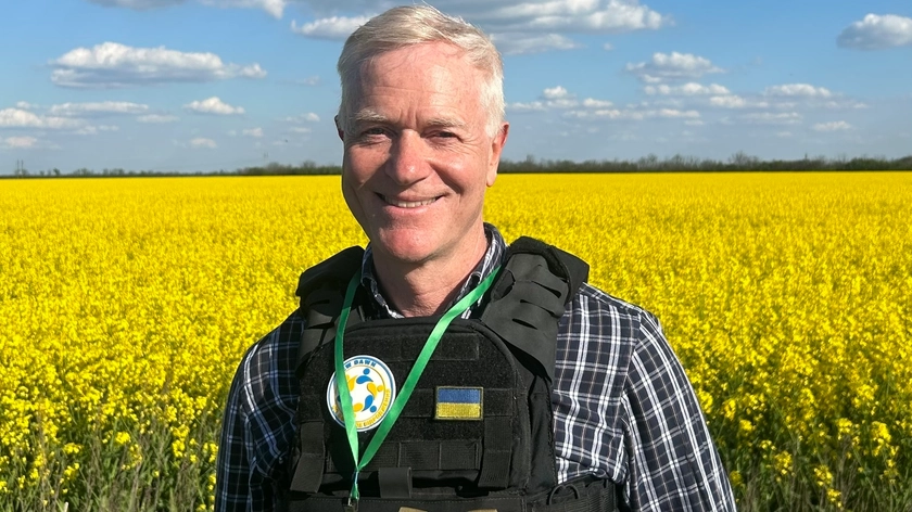 INTERVIEW: Aussie, Banker, Soldier, Volunteer – Living the Dream in Odesa