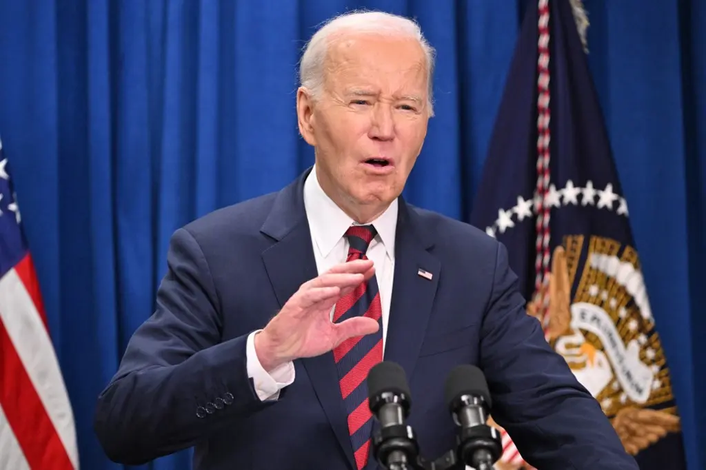 Russian Disinformation and Biden’s Battle to Sell Support for Ukraine