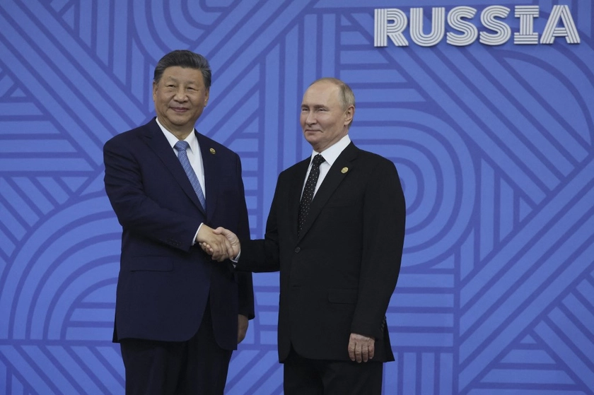 Putin and Xi Praise Ties, Hours After Trump Sworn In