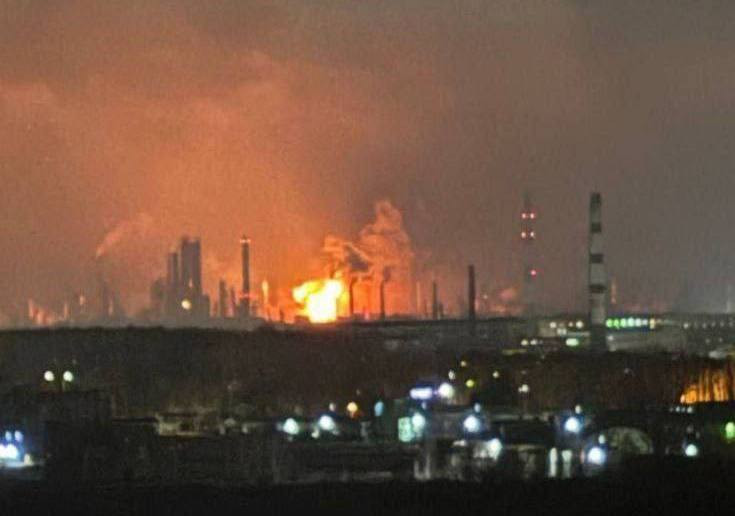 Ukrainian Drones Slam Russian Oil Refinery, Sparking Inferno – Again