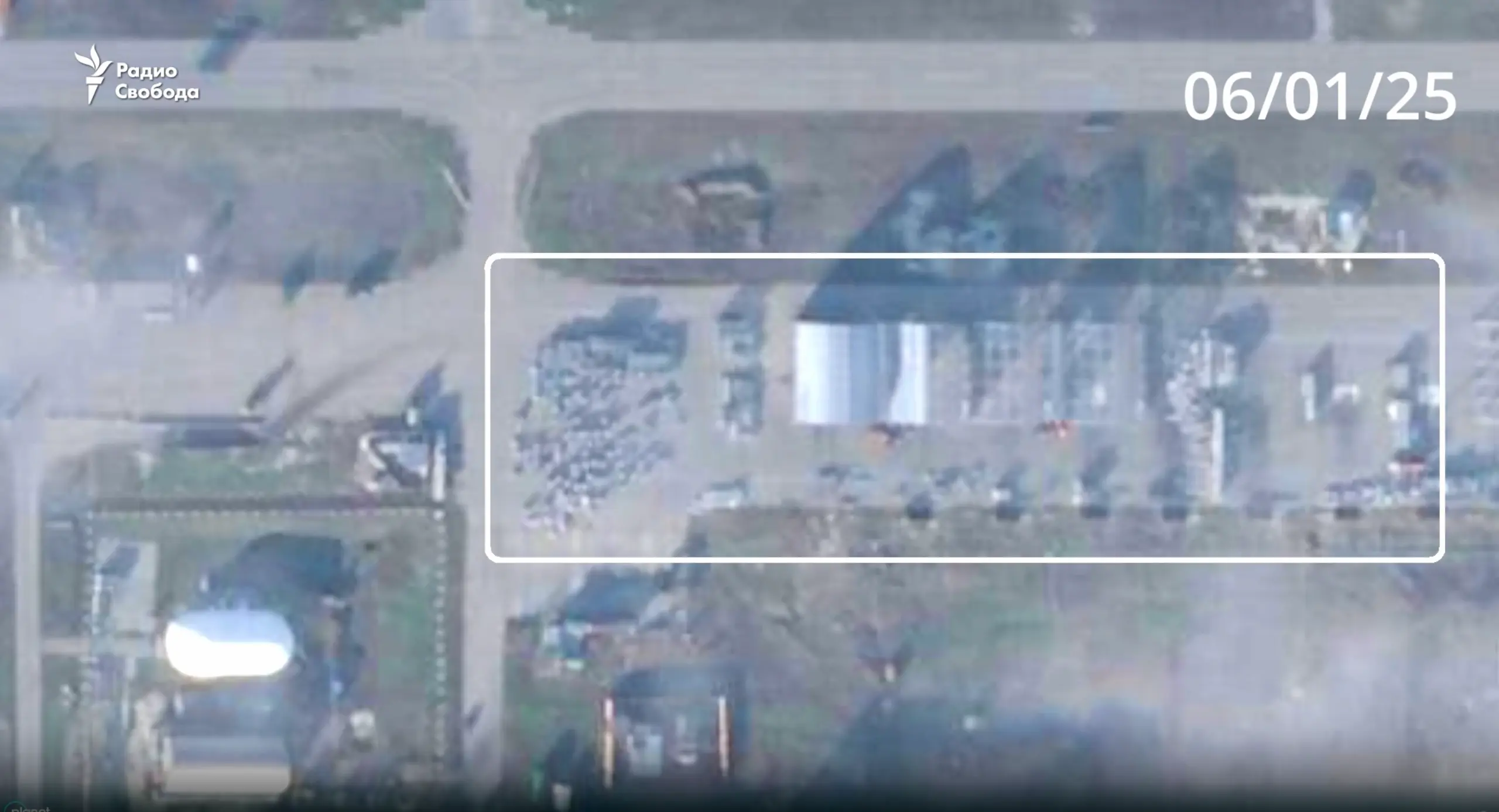 Russia Strengthens Protective Measures at Key Air Base Near Ukraine – Satellite Images