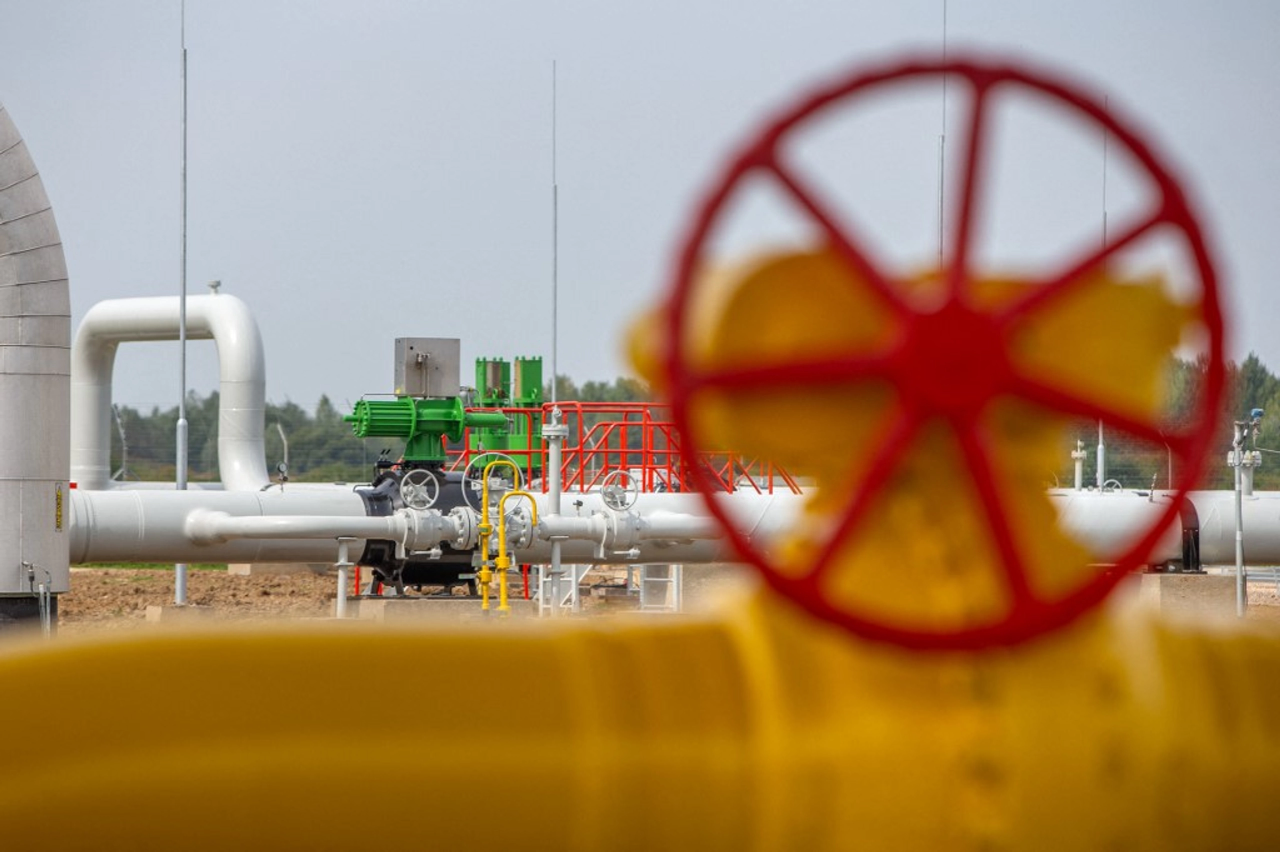 Ukraine’s Gas Sector Takes One-Two Punch: Export Ban, Criminal Investigations