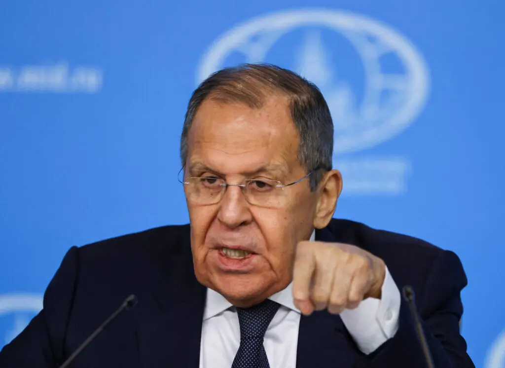 Lavrov Compares Trump’s ‘America First’ to Nazi propaganda