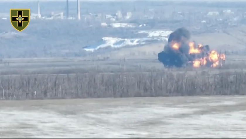 WATCH: Russian Su-25 Destroyed, Mi-8 Damaged by Ukrainian Forces Near Toretsk