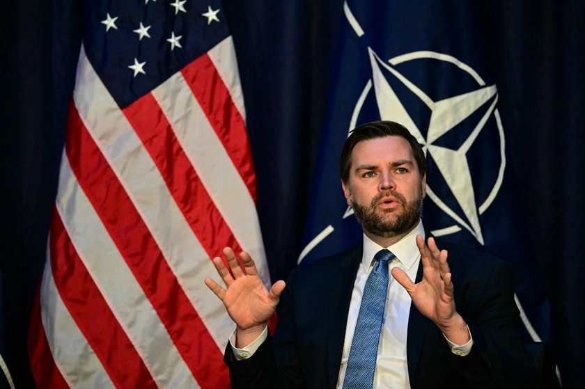 VP Vance Says US Troops in Ukraine an Option, Contradicting Defense Secretary