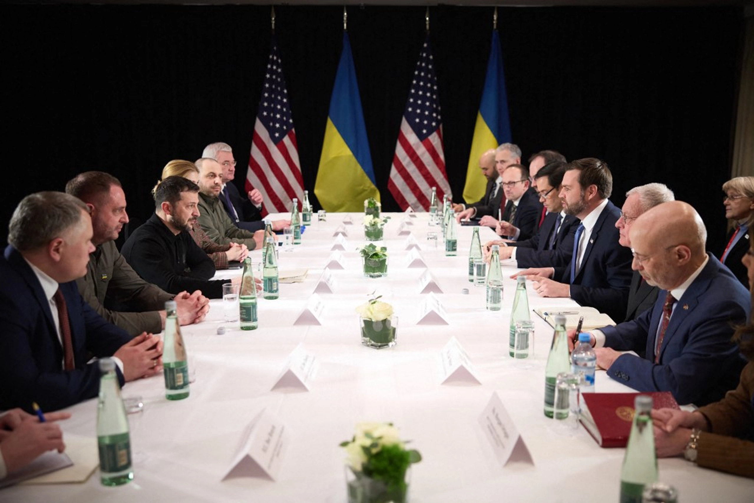 Zelensky Seeks ‘Security Guarantees’ as US Presses End to Russia’s War on Ukraine