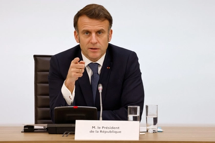 Macron Holds New Emergency Talks on Ukraine