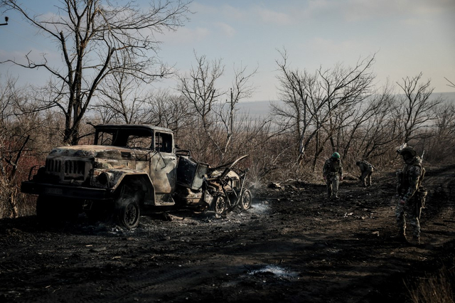 Ukraine Scores New Battlefield Gains Near Donetsk Region Border