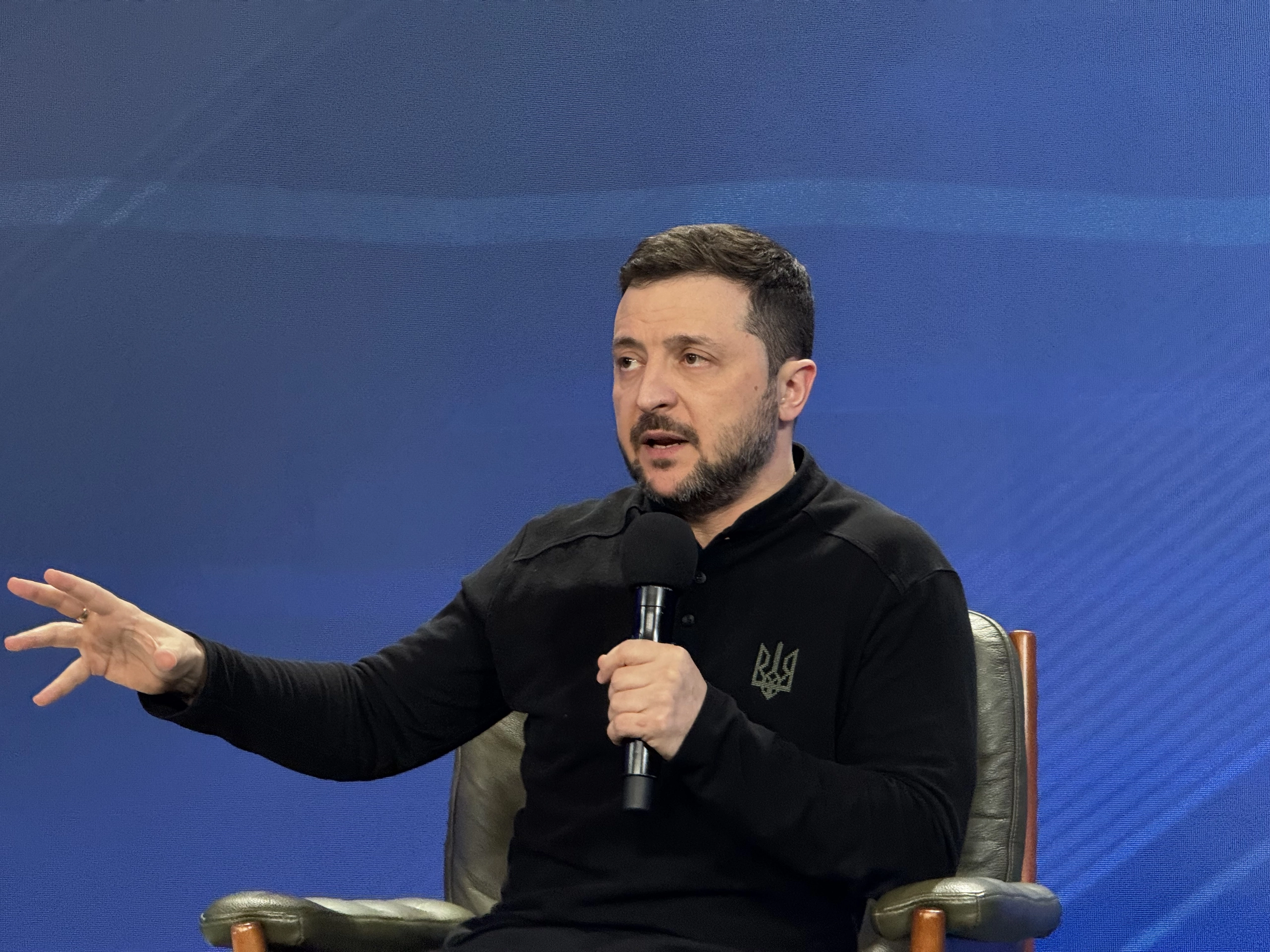 Zelensky Says He’s Ready to Step Down for Peace or NATO Membership for Ukraine