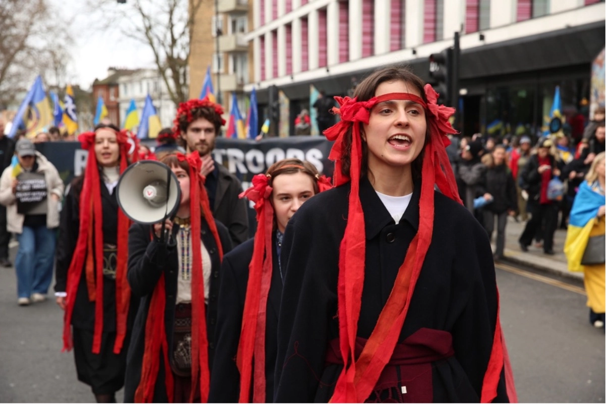 London Hears Voices of Ukrainians Three Years on From Russia’s Invasion