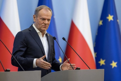 US Arms Deliveries to Ukraine via Poland Have Stopped – PM Tusk Confirms