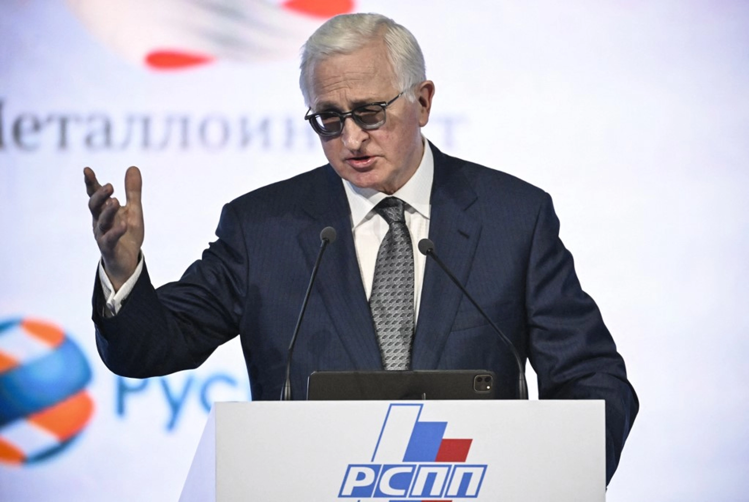 US Chamber Head in Russia Talks Sanctions Relief with Russian Business Leaders