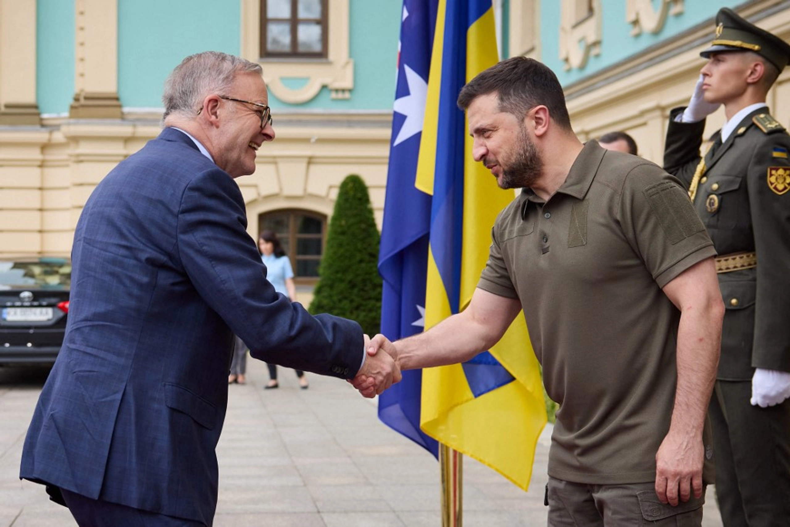 Zelensky ‘Strongly Thanks’ Australia’s Albanese for Backing Ukraine