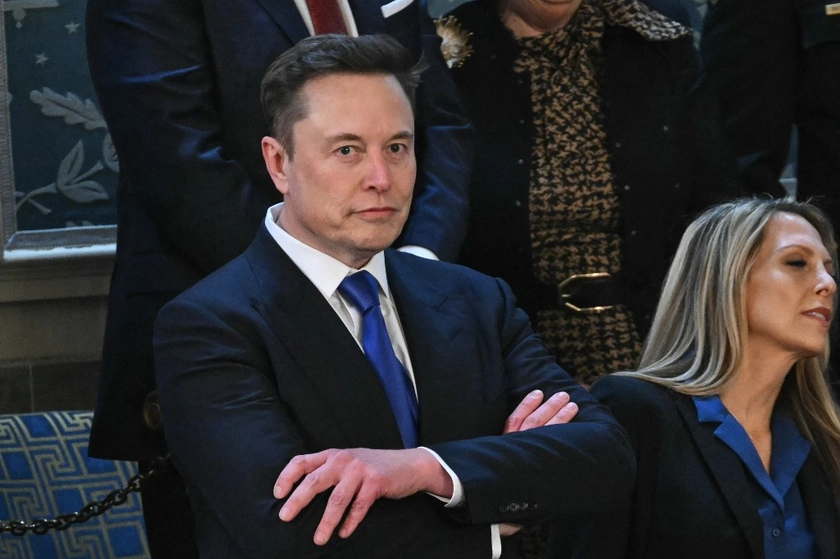 Musk: If I Turn Off Starlink, Ukraine’s Frontline Would Collapse