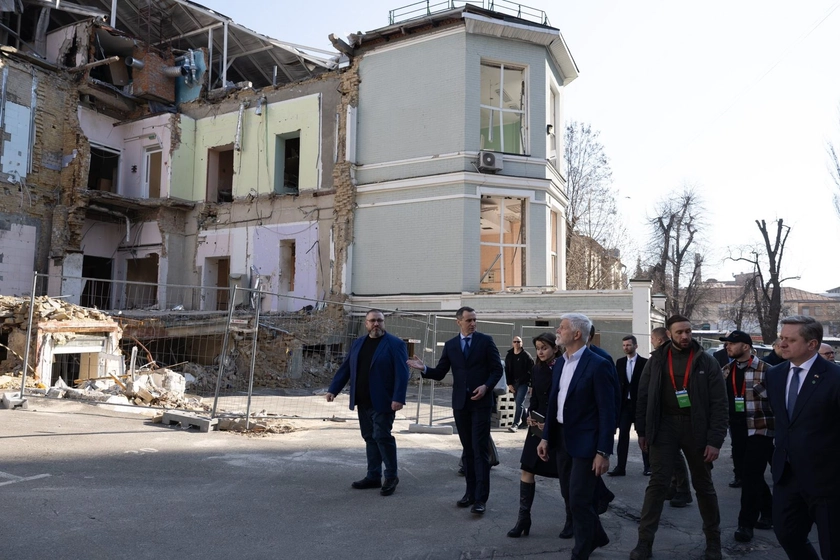 Czech President Visits Ohmatdyt Hospital in Kyiv