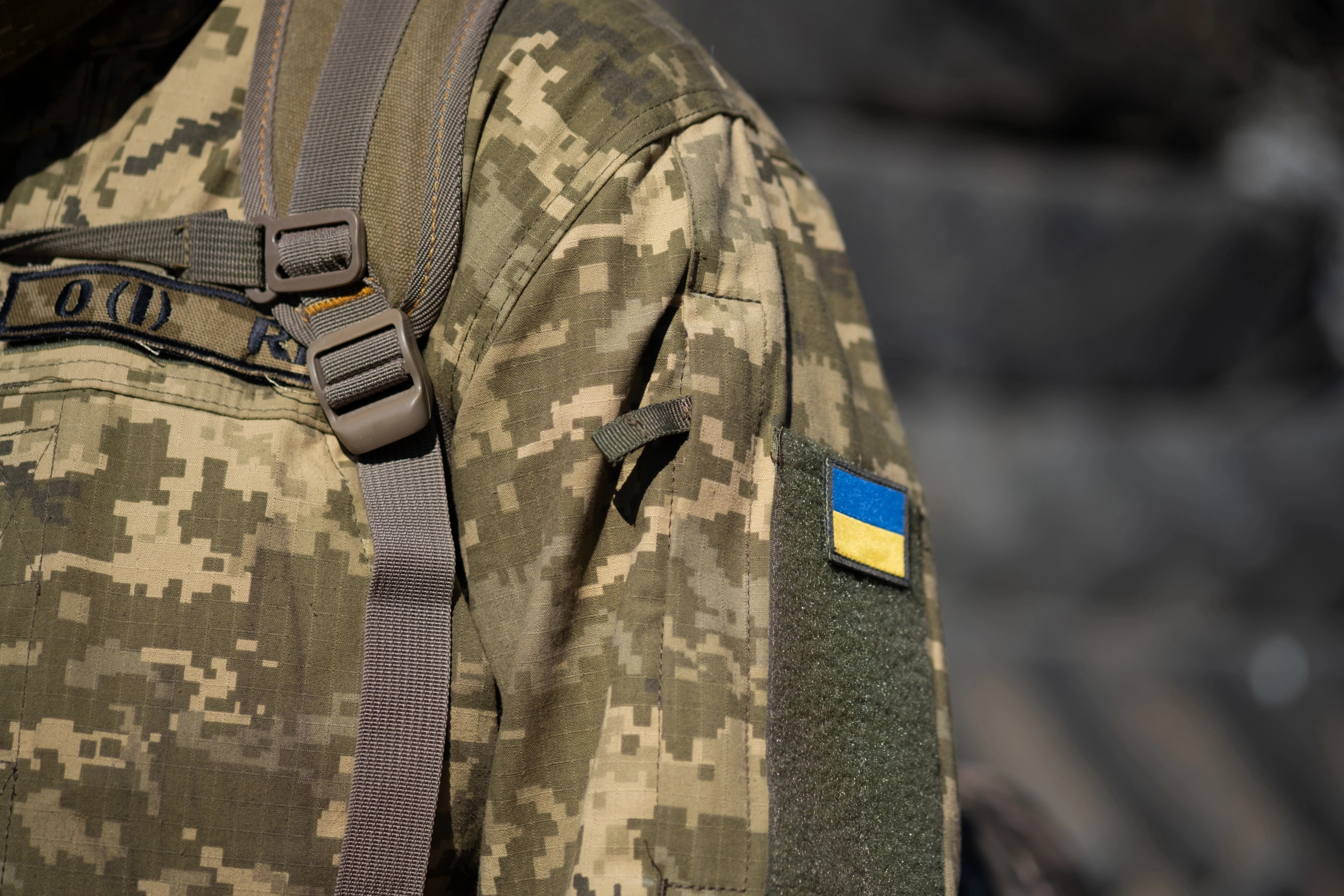 Зеленський анонсував розширення програми “Контракт 18−24”