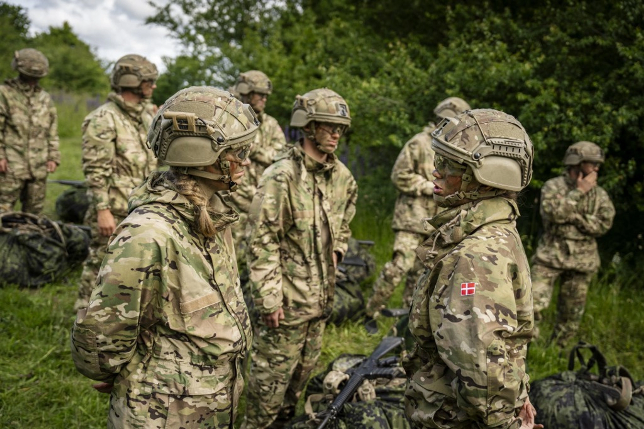 З 2026 року Данія запровадить обов’язкову службу в армії для жінок
