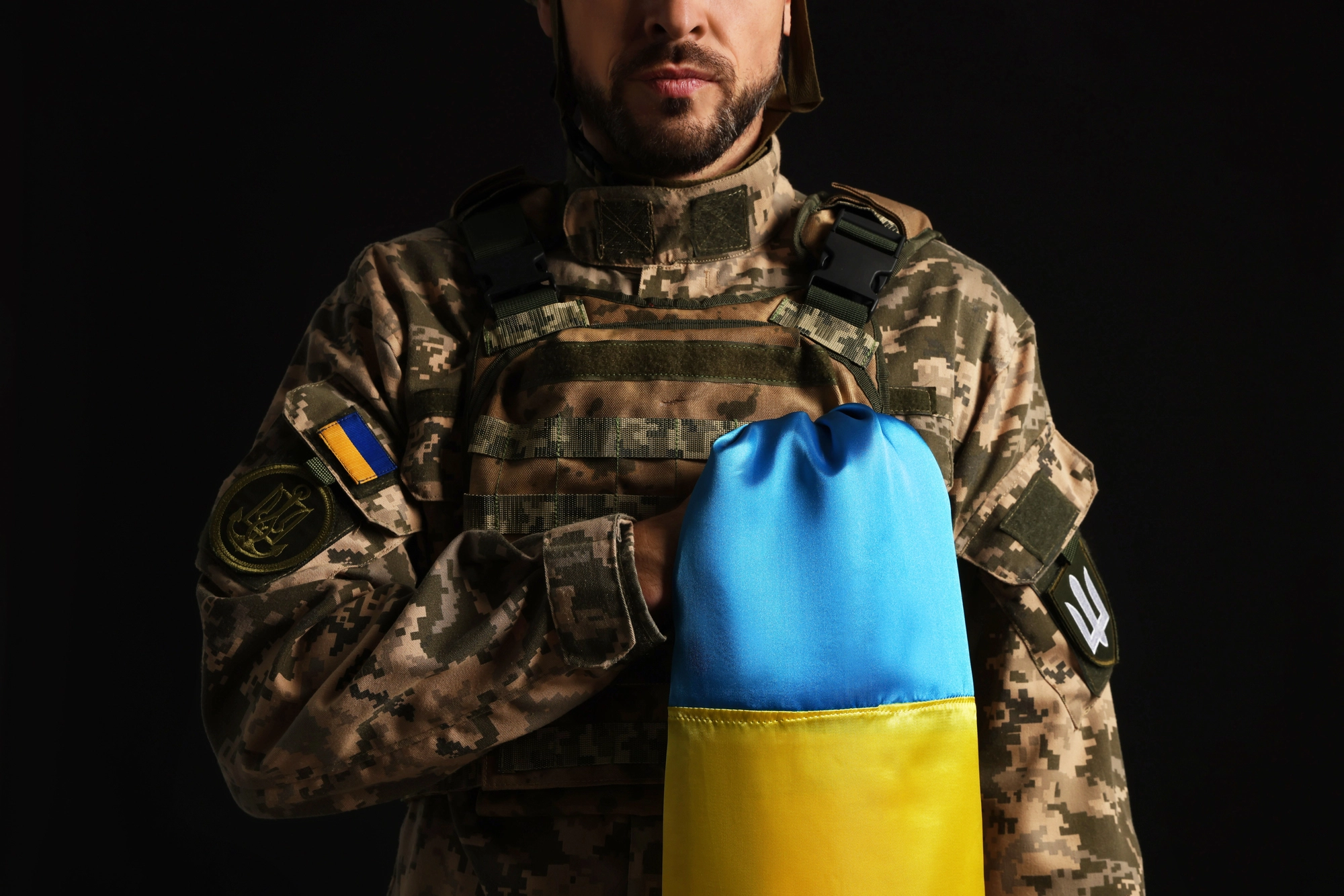 В Україну повернули тіла понад 900 загиблих захисників