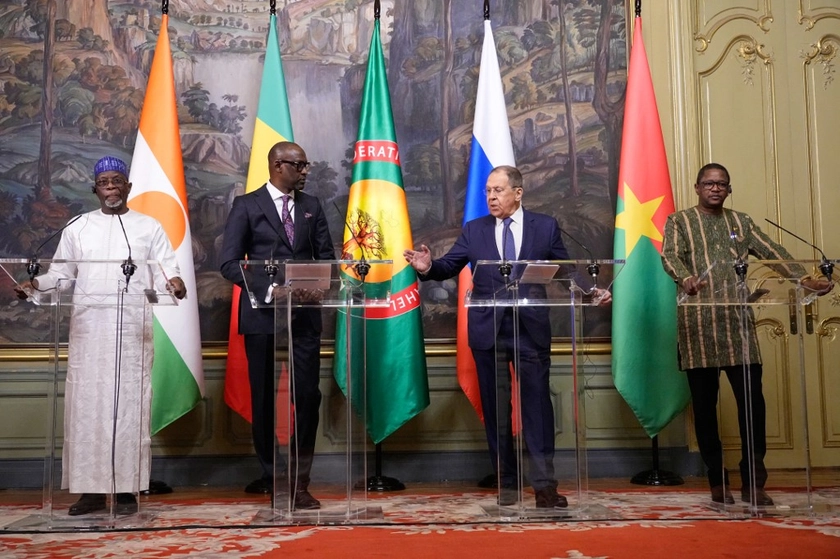 Russia, African Juntas Blast Ukraine as They Deepen Ties