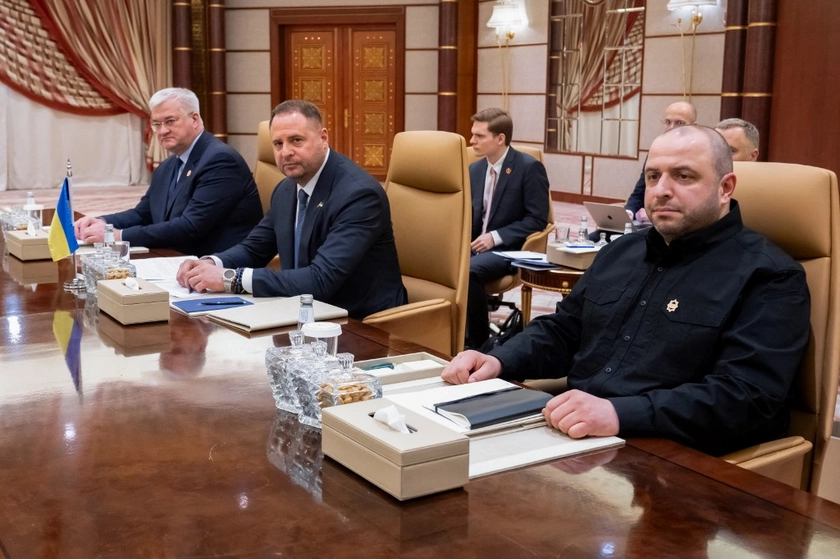 Bessent Says Ukrainian Delegation Soon in US to Sign Resources Deal