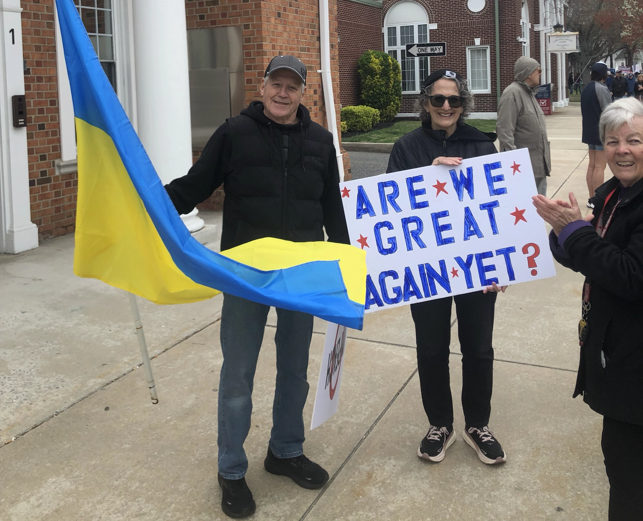 Resistance in America - Resistance in Ukraine