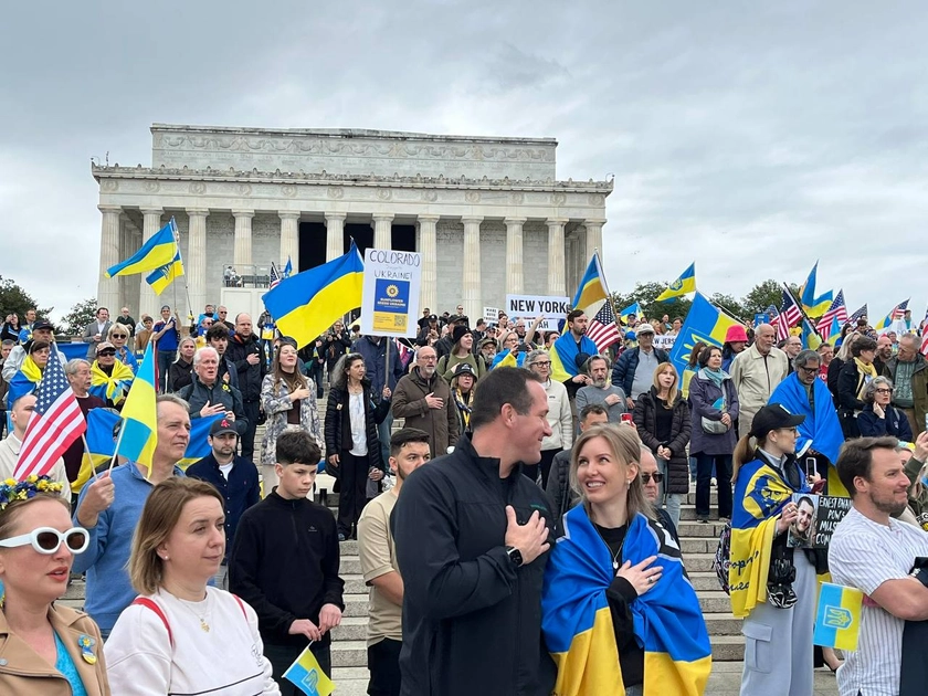 У Центрі Вашингтона відбувся масштабний мітинг на підтримку України