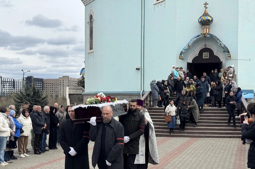 ‘We Saw It From the Window’ – Family Buries 9-Year-Old Killed in Russian Strike