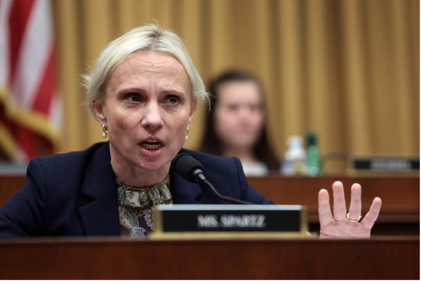 Spartz, Ukraine Surrendering to Putin