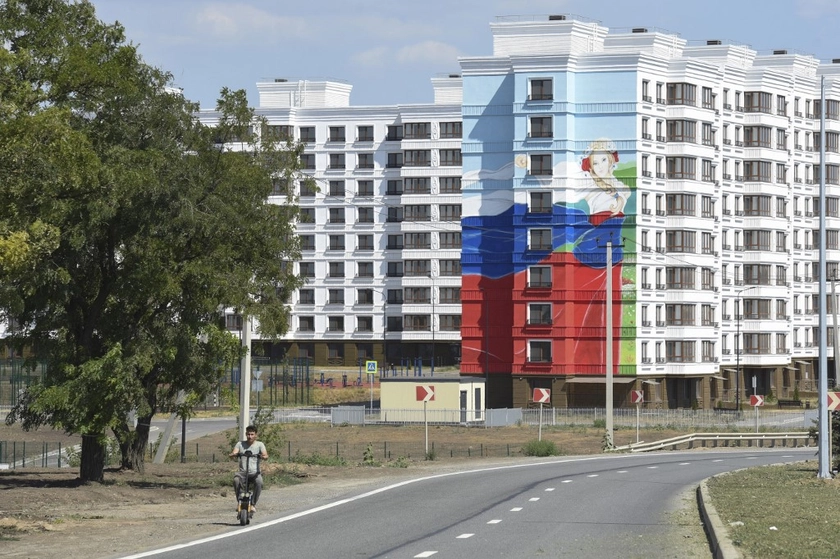 Moscow Plans to Colonize Occupied Ukraine With 5 Million People