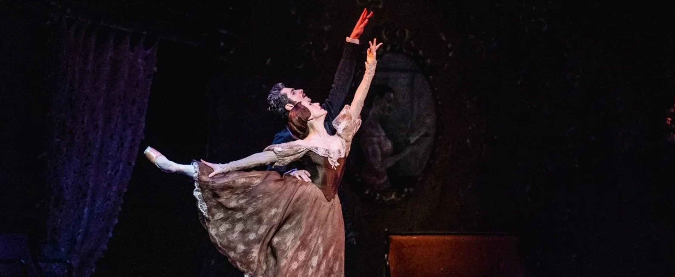 Українці в Чикаго закликають Joffrey Ballet скасувати “Євгенія Онєгіна”