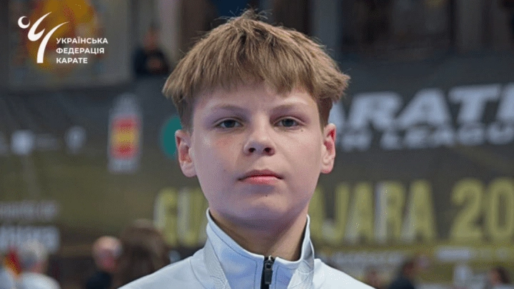 13-year-old Ukrainian Refuses Photo with Russian Rival in Karate Contest