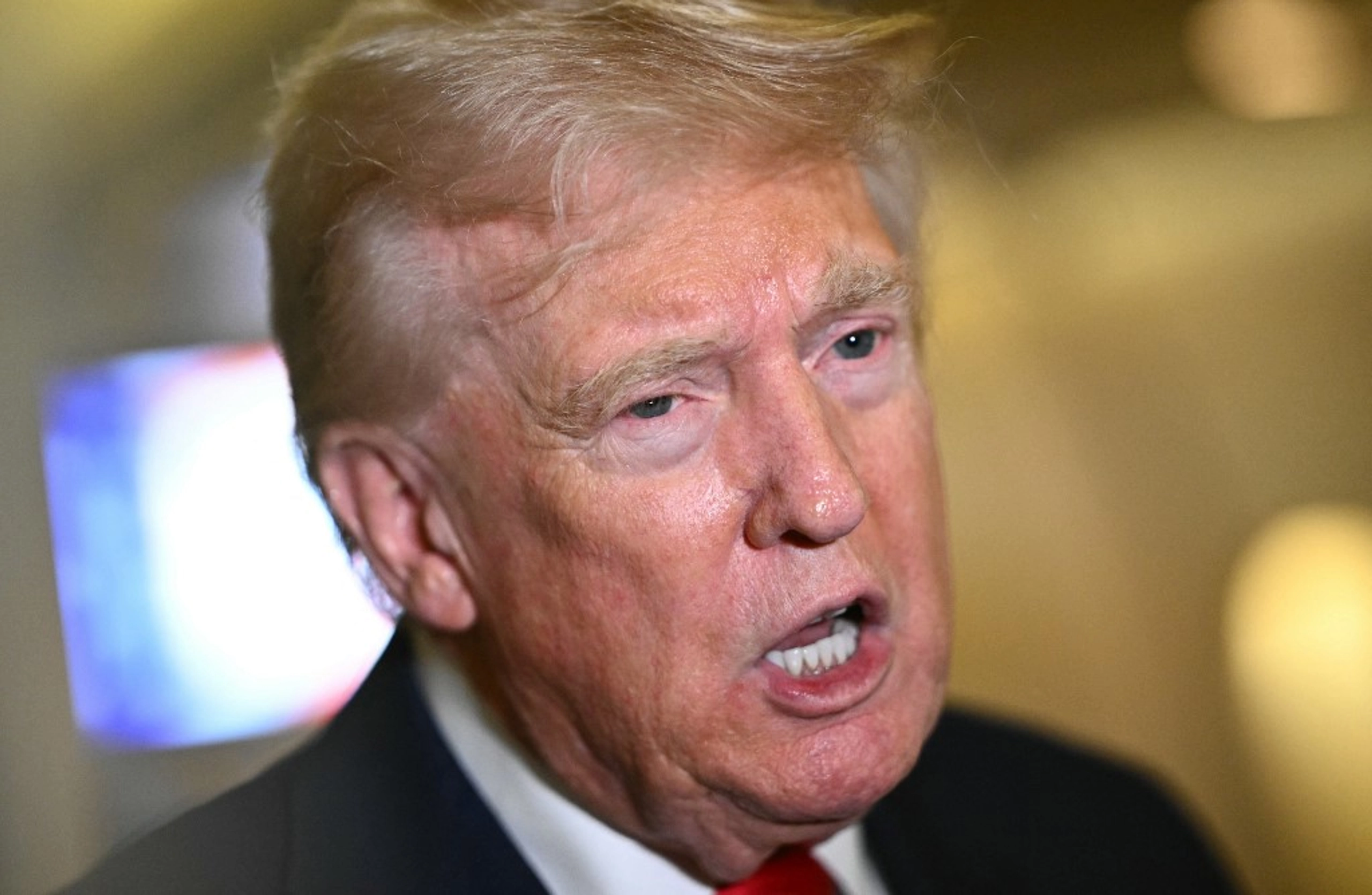 Трамп відреагував на російський удар балістикою по центру Сум