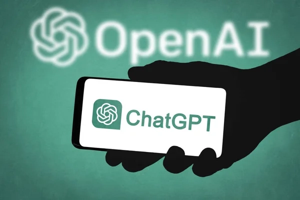 OpenAI відмовляється від GPT-4 на користь новішої моделі штучного інтелекту