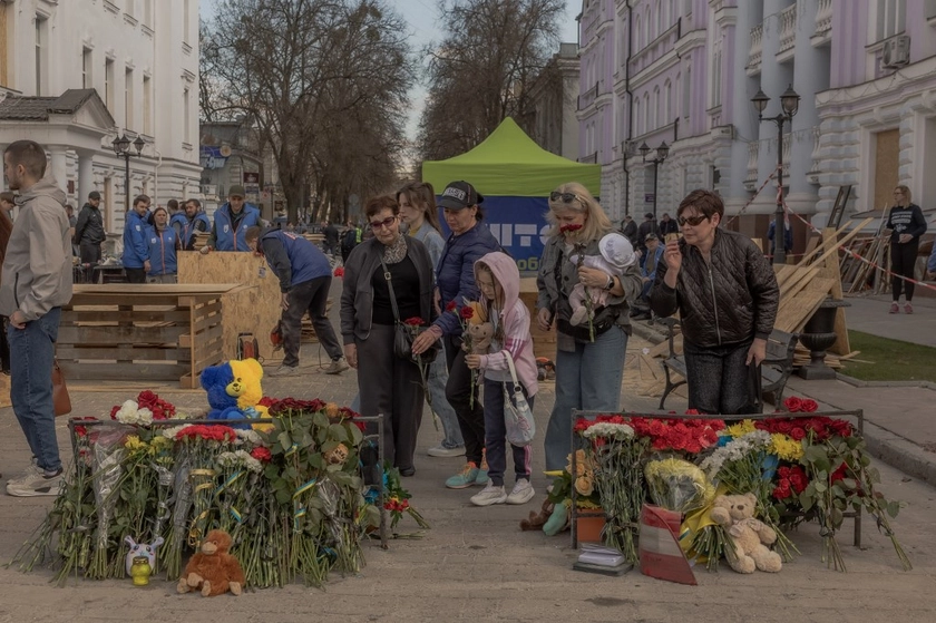 Remember, Support, Ukraine During the Christian and Jewish Holy Weeks